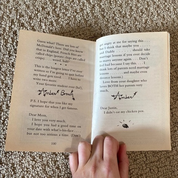 Amber Brown Scholastic Book Early Reader - Picture 5 of 5